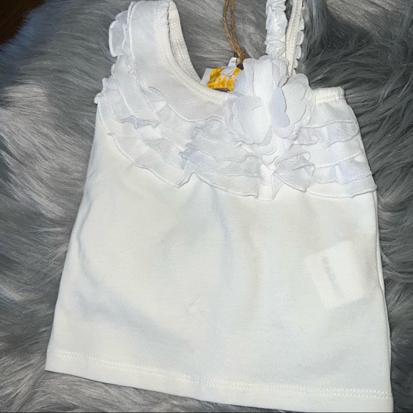 NWT Trish Scully off white sleeveless top with flower detail - Picture 3 of 9